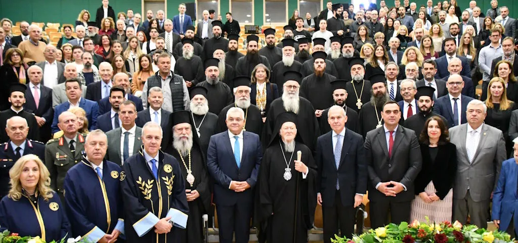 Επιτιμοποίηση Πατριάρχη